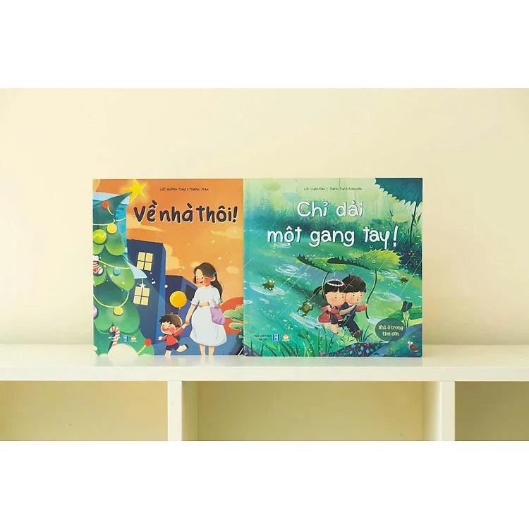 [ Combo 2 Cuốn ] Về Nhà Thôi Và Chỉ Dài Một Gang Tay