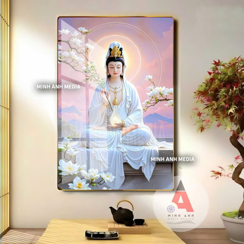 P19 - Tranh tráng gương Bồ Tát hoa mộc lan