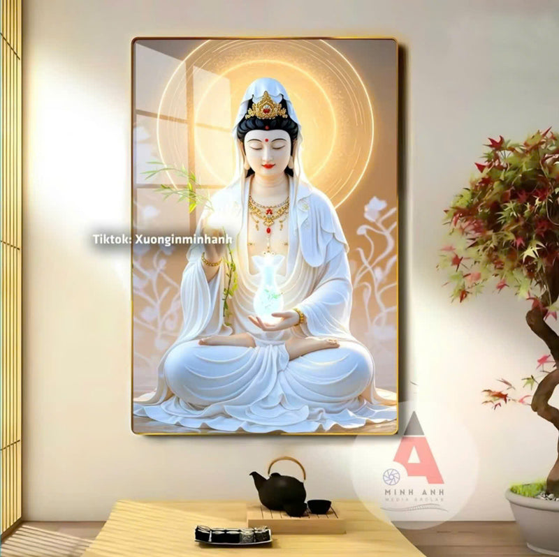 QA2 - Tranh tráng gương Bồ Tát cầm cành liễu
