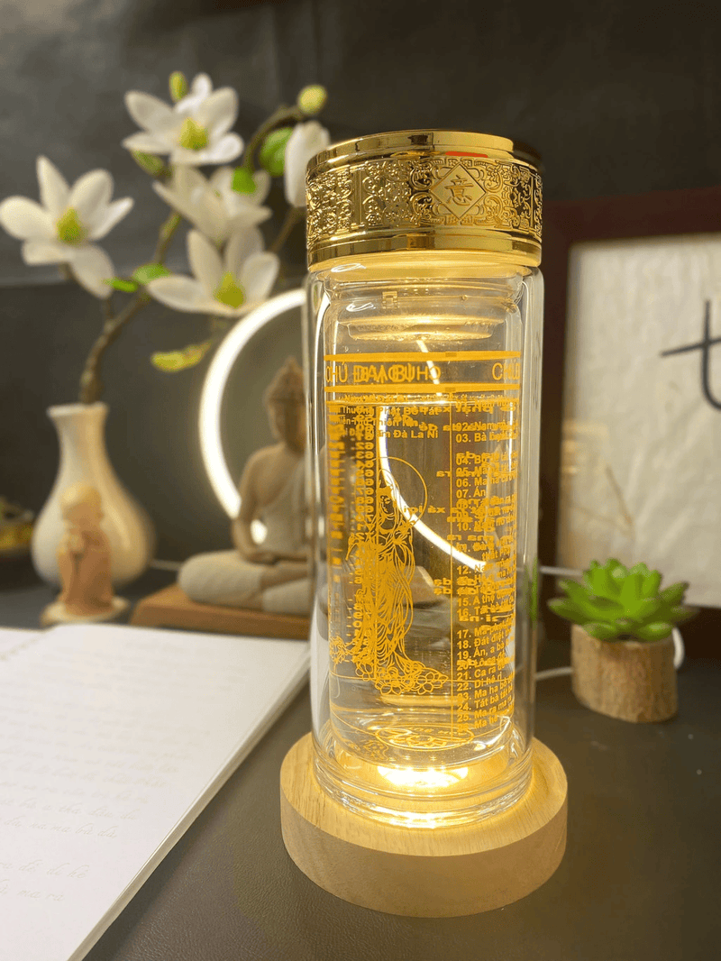 Bình nước Chú Đại Bi tiếng Việt, 2 lớp thuỷ tinh cao cấp (tặng đế đèn)