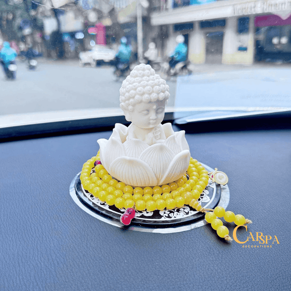 (Vàng + Vòng + Thảm 2) Tượng Phật Sakyamuni mỉm cười cầu bình an may mắn để taplo ô tô