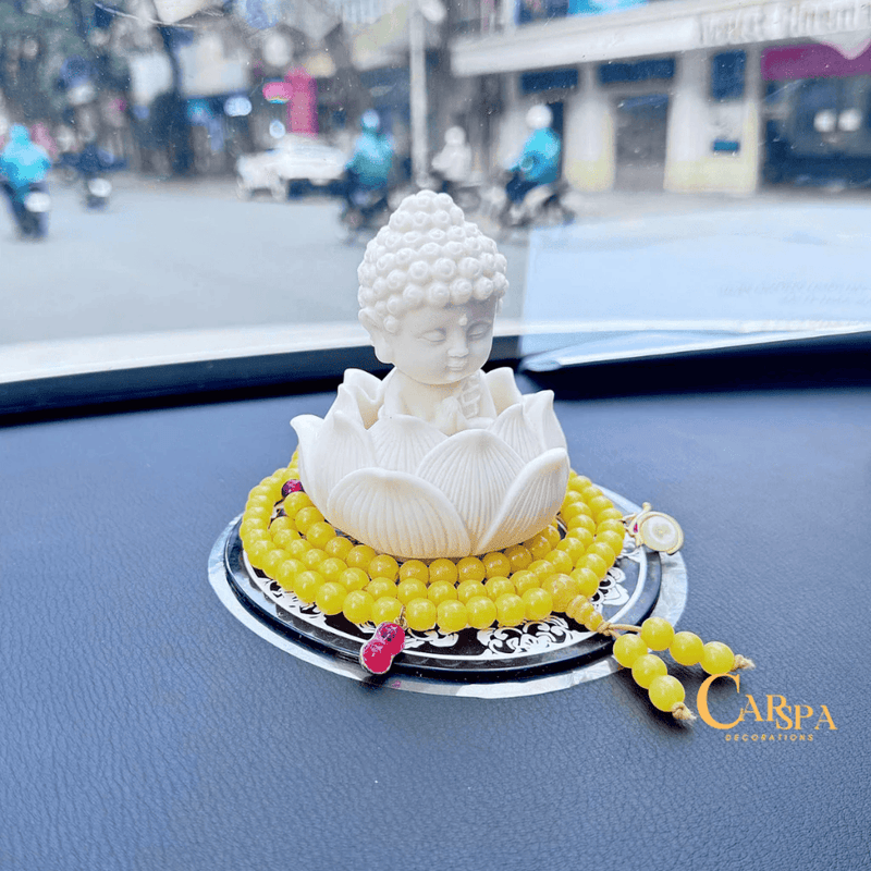 (Vàng + Vòng + Thảm 2) Tượng Phật Sakyamuni mỉm cười cầu bình an may mắn để taplo ô tô