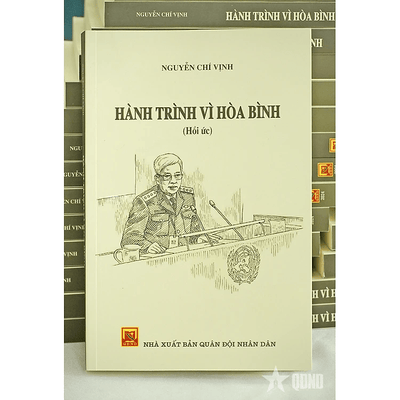 Hành trình vì hòa bình - Nguyễn Chí Vịnh